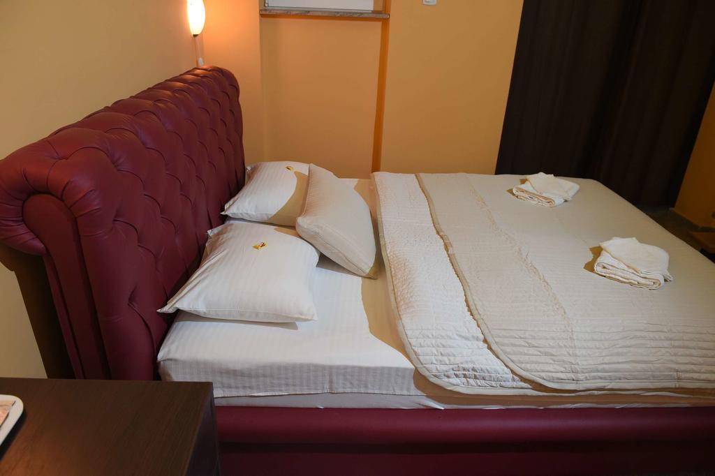 Apartment Inn Rooms ノヴィ・サド 部屋 写真