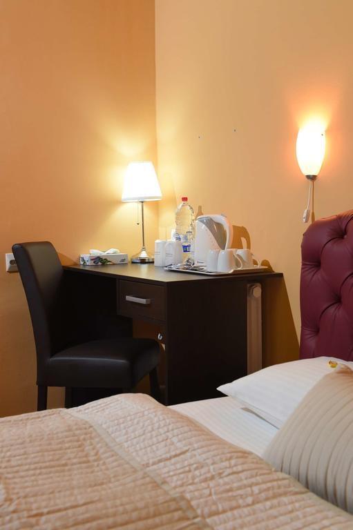 Apartment Inn Rooms ノヴィ・サド 部屋 写真