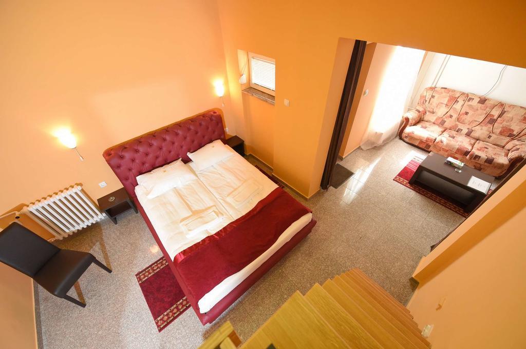 Apartment Inn Rooms ノヴィ・サド 部屋 写真